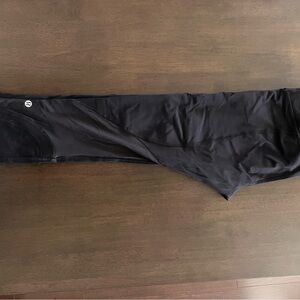 Black Lululemon Athletic Leggings